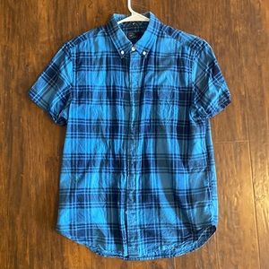 3/$15 Gap Button Up Shirt